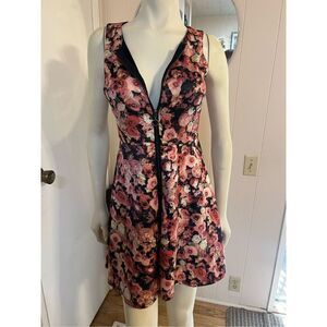 Forever 21 Contemporary Women’s Small Floral Sleeveless Front Zipper Midi Dress